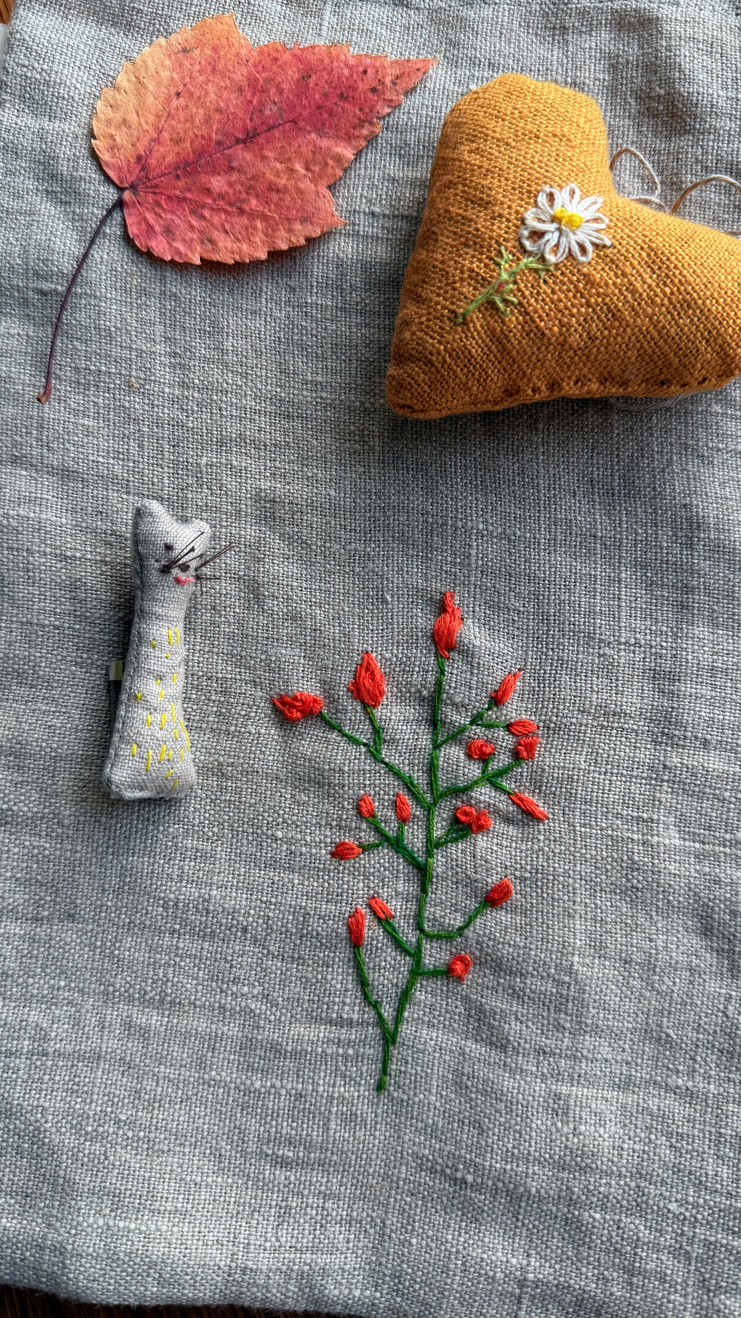 Segė "Džiaugsmo katinėlis"