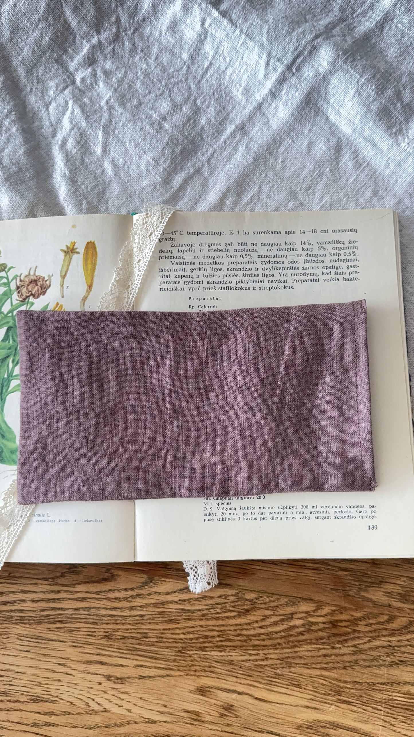 Akių pagalvėlės užvalkaliukas rudos sp.