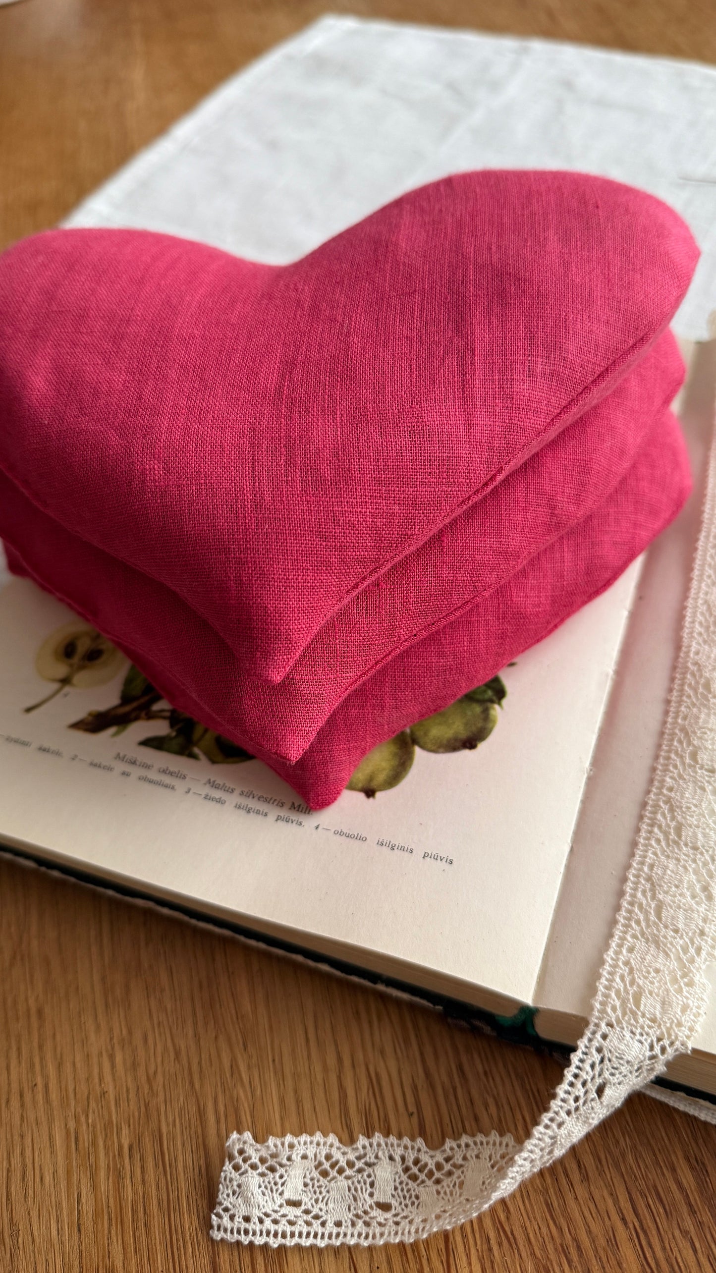 Akių relaksacinė pagalvėlė „Žmogaus širdis”